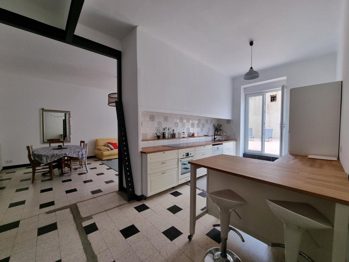 נרבון T4- Terrasse 50M², Garage, Centre-Ville מראה חיצוני תמונה